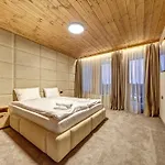 Grand 3* Pamporovo