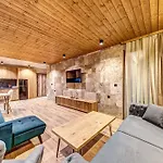 Grand Aparthotel 3*