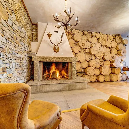 Grand Aparthotel