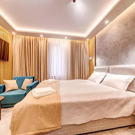 Grand Aparthotel