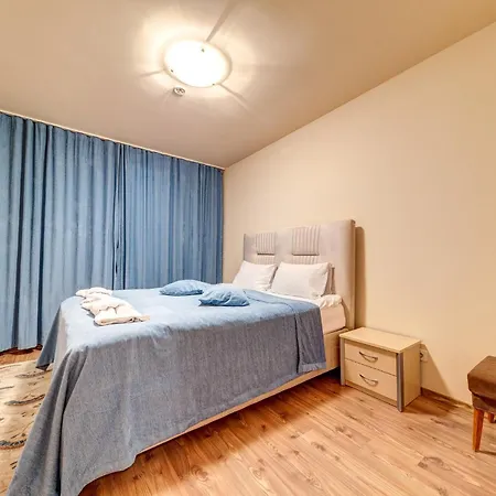 Grand Aparthotel 3*